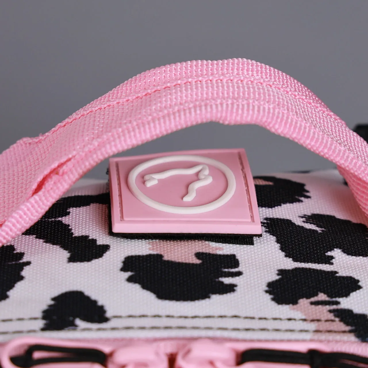 35L Backpack Leopard Pink Zip