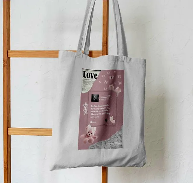 Ariana Grande Daydream Tote Bag