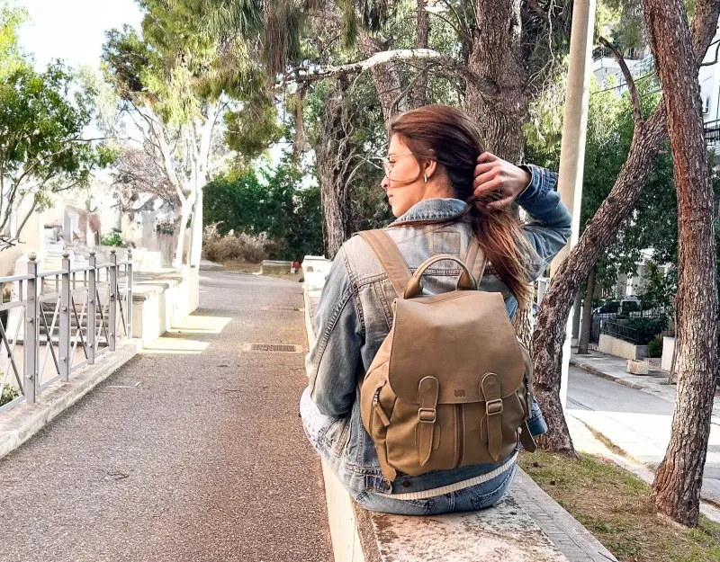 Artemis backpack - Khaki green leather