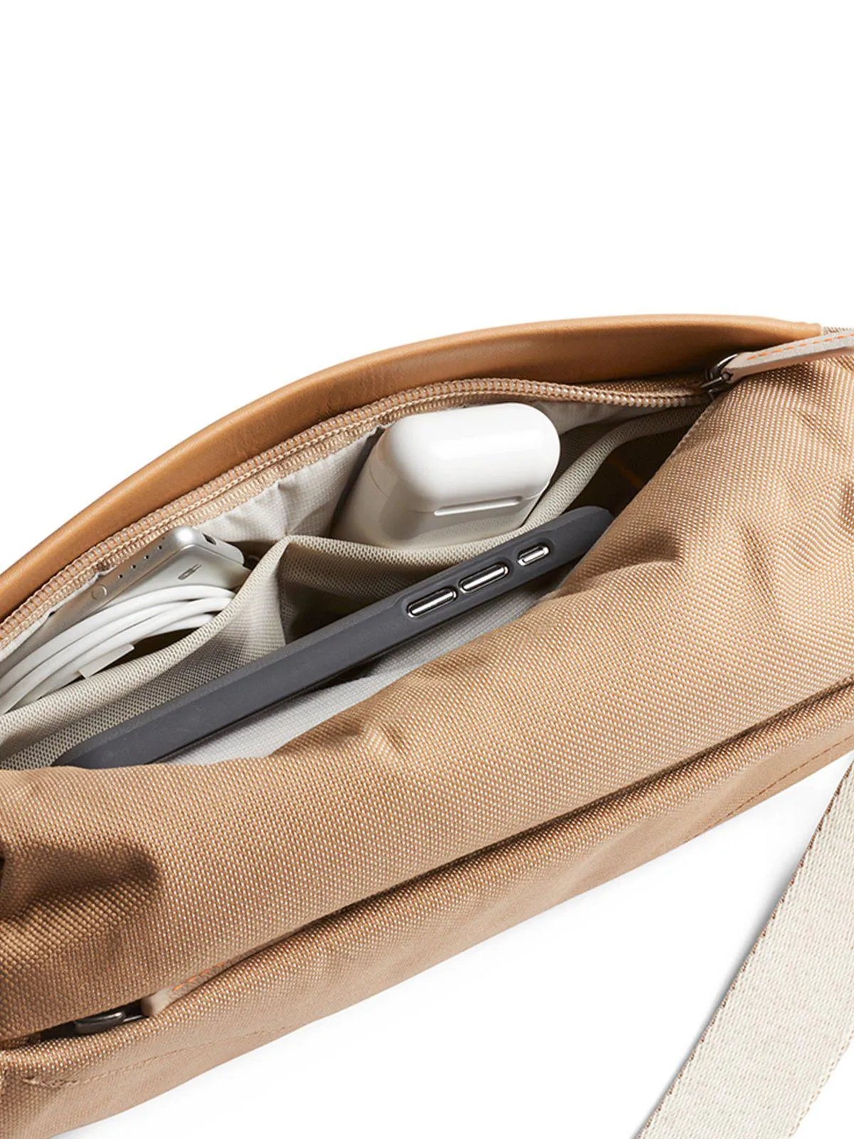 Bellroy Sling Bag Mini Premium Desert