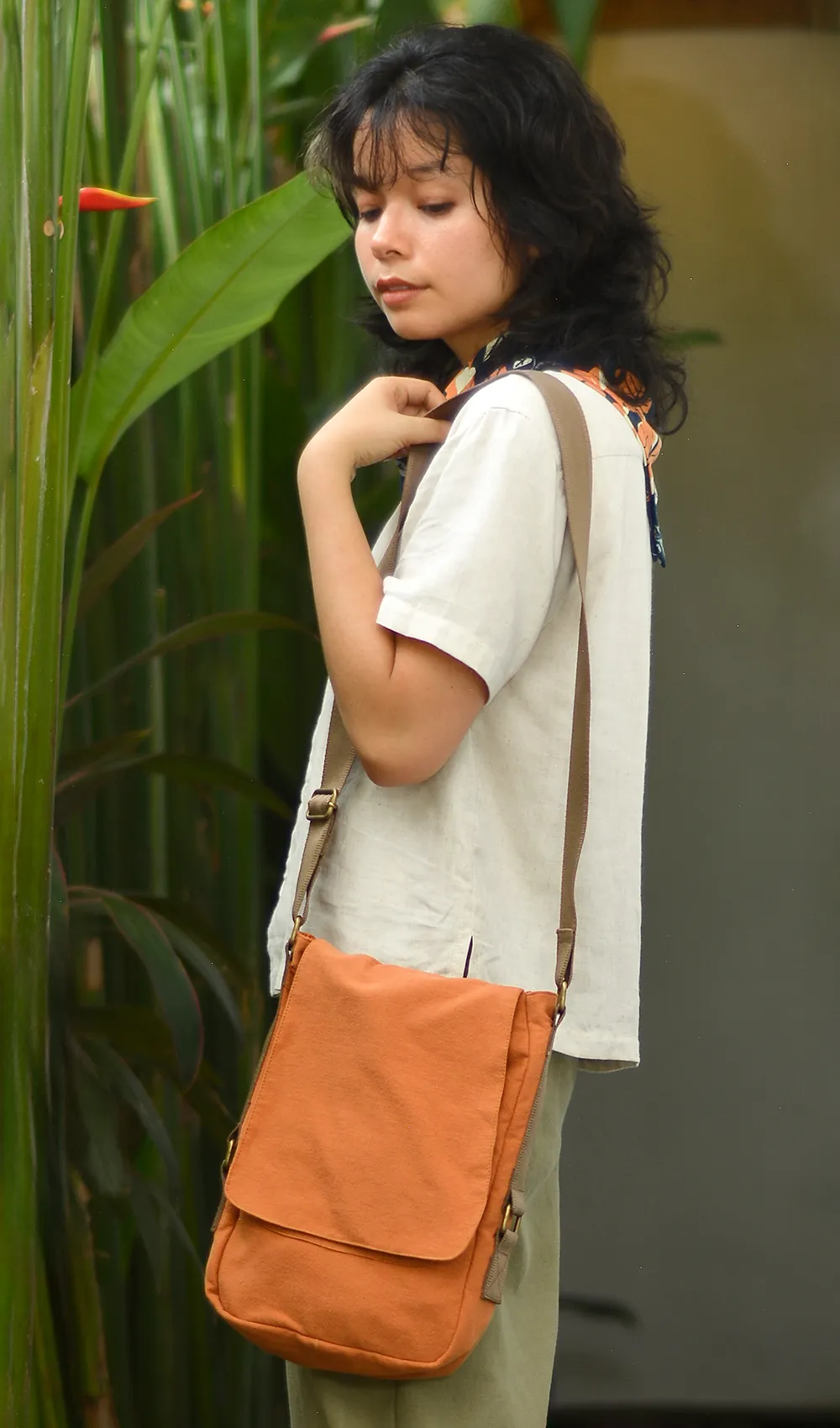 Cotton/Linen Apricot Satchel