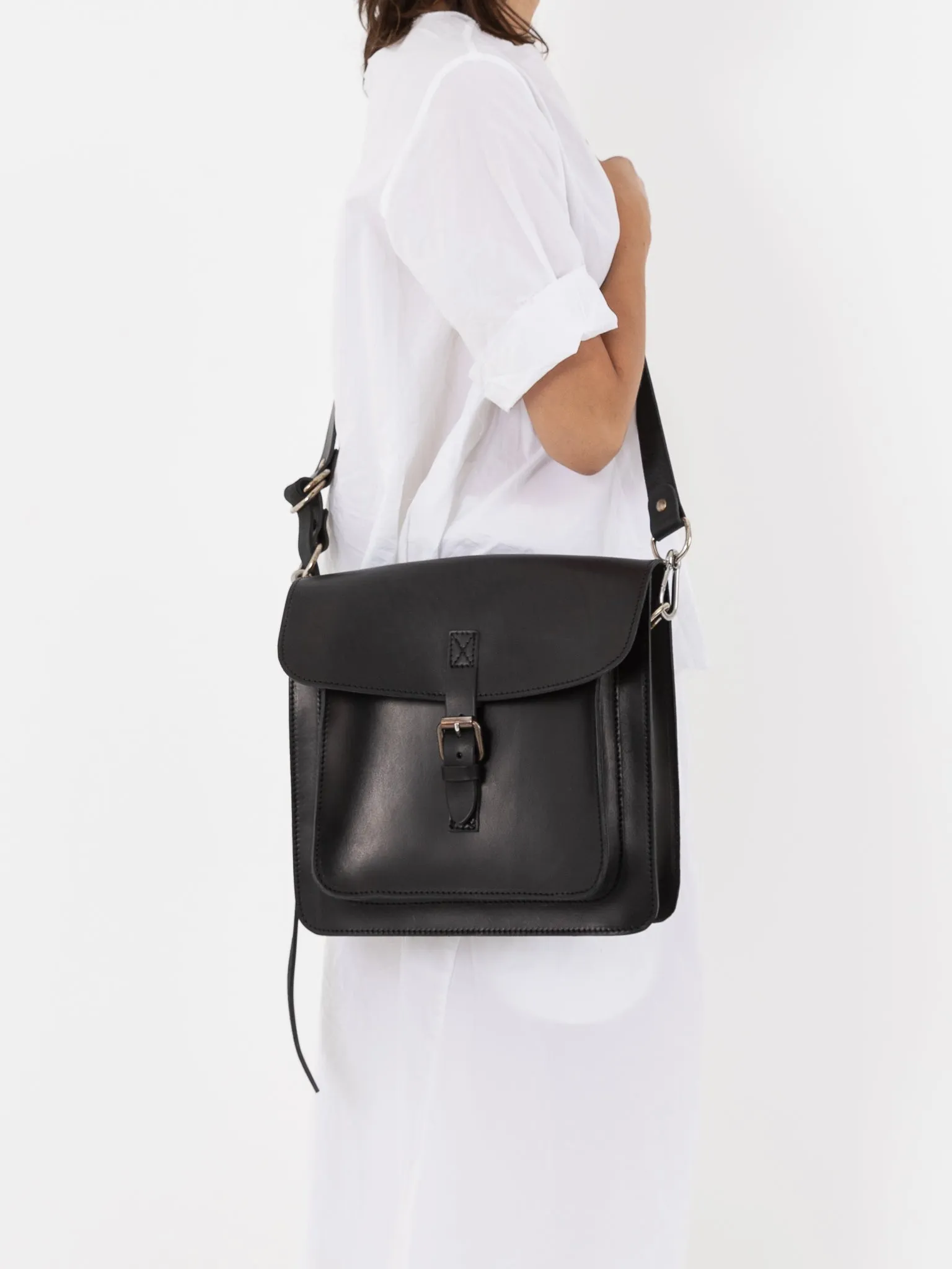 Guidi CM8 Crossbody Satchel